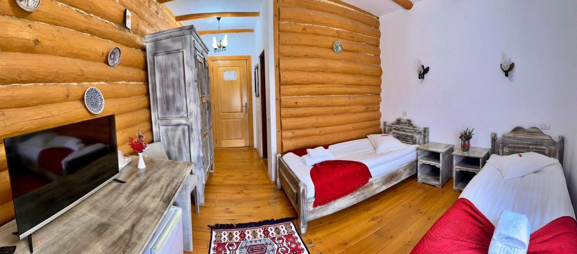 Domeniul Haiducilor Bucovina Suceava Exterior foto